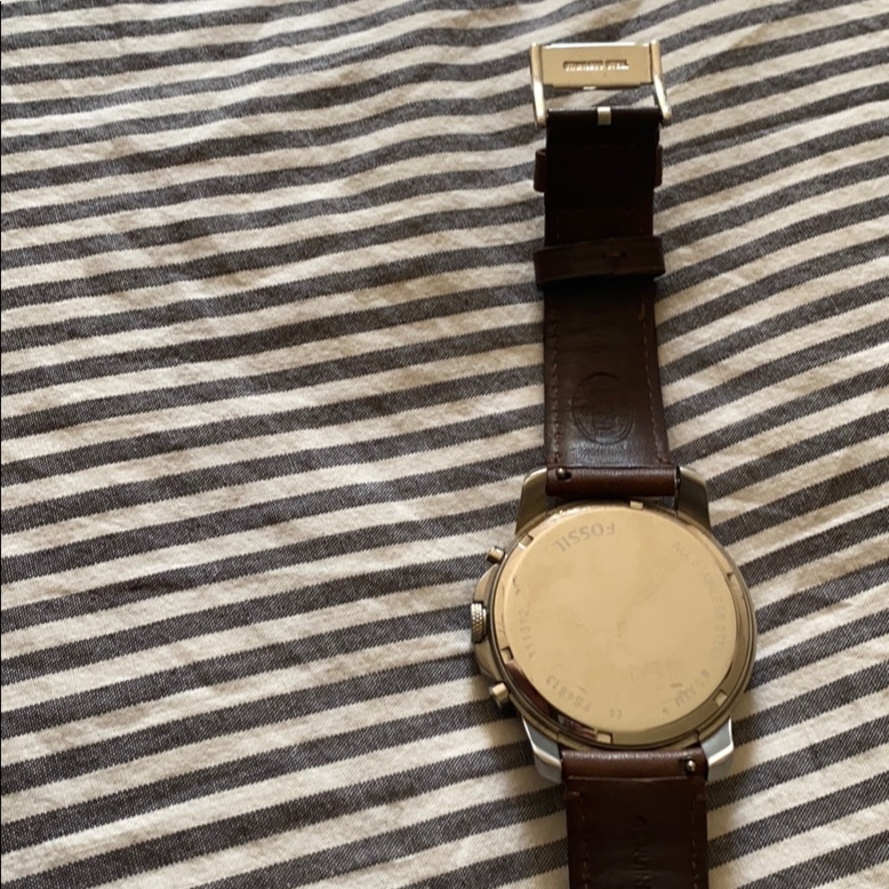 Watch - Picture 3 of 3